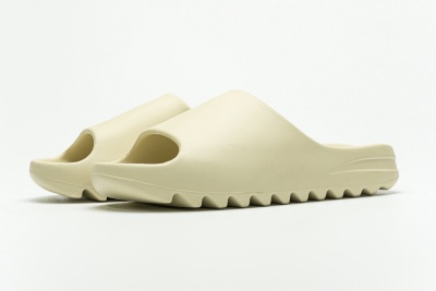POP Yeezy Slide Bone, FW6345 02