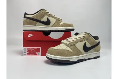 PKGoden  Dunk Low Retro PRM, DH7913-200 01