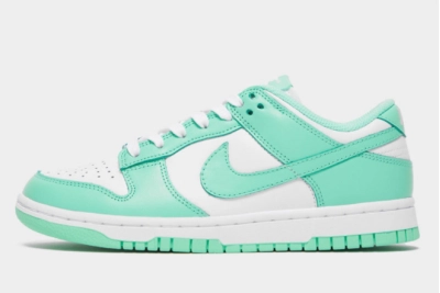 PKGoden  Dunk SB Low Green Glow, DD1503-105  01