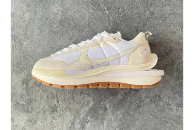 PKGoden  Sacai x Nike VaporWaffle White,  DD1875-100 01