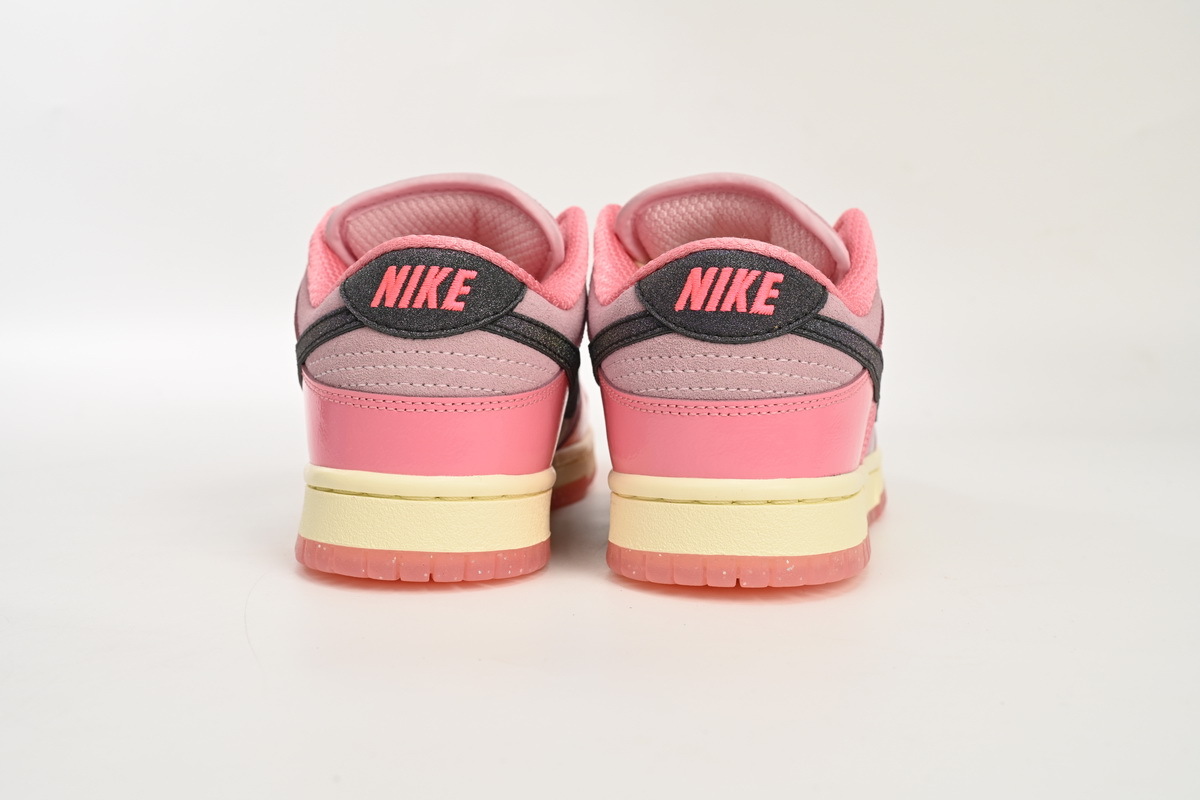 PKGoden  Dunk Low LX Barbie (Women's), FN8927-621