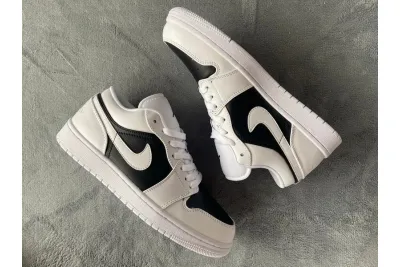 POP Jordan 1 Low Panda (W), DC0774-100  01