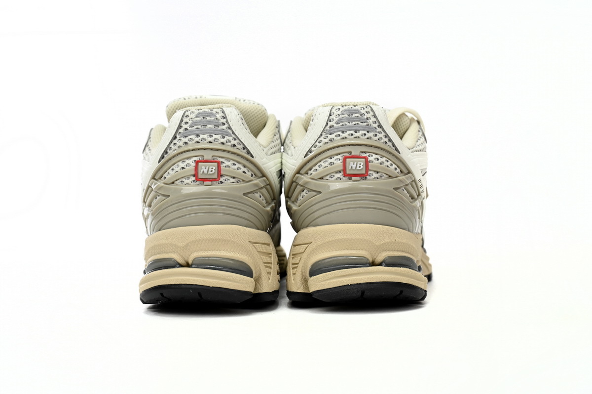 POP  NEW BALANCE Beige , M1906RP
