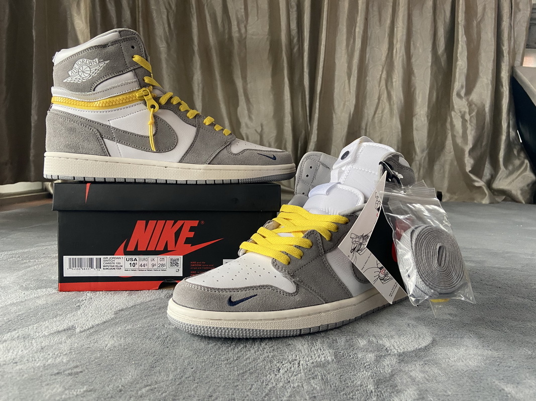 PKGoden  |  Jordan 1 High Switch Light Smoke, CW6576-100