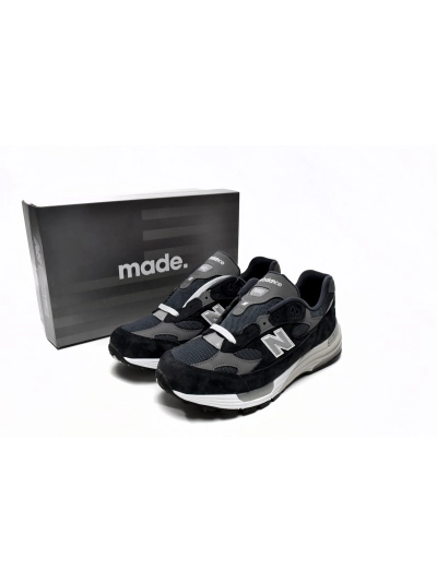 PKGoden  New Balance 992 Navy Grey ,M992GG 01