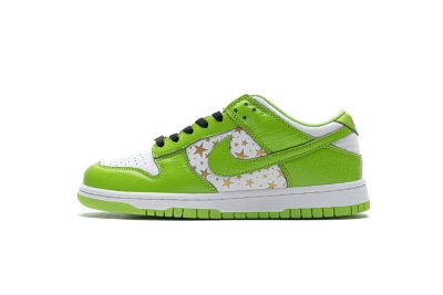 PKGoden  SB Dunk Low Stars Mean Green (2021), DH3228-101 02