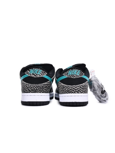 PKGoden  SB Dunk Low atmos Elephant, BQ6817-009 02