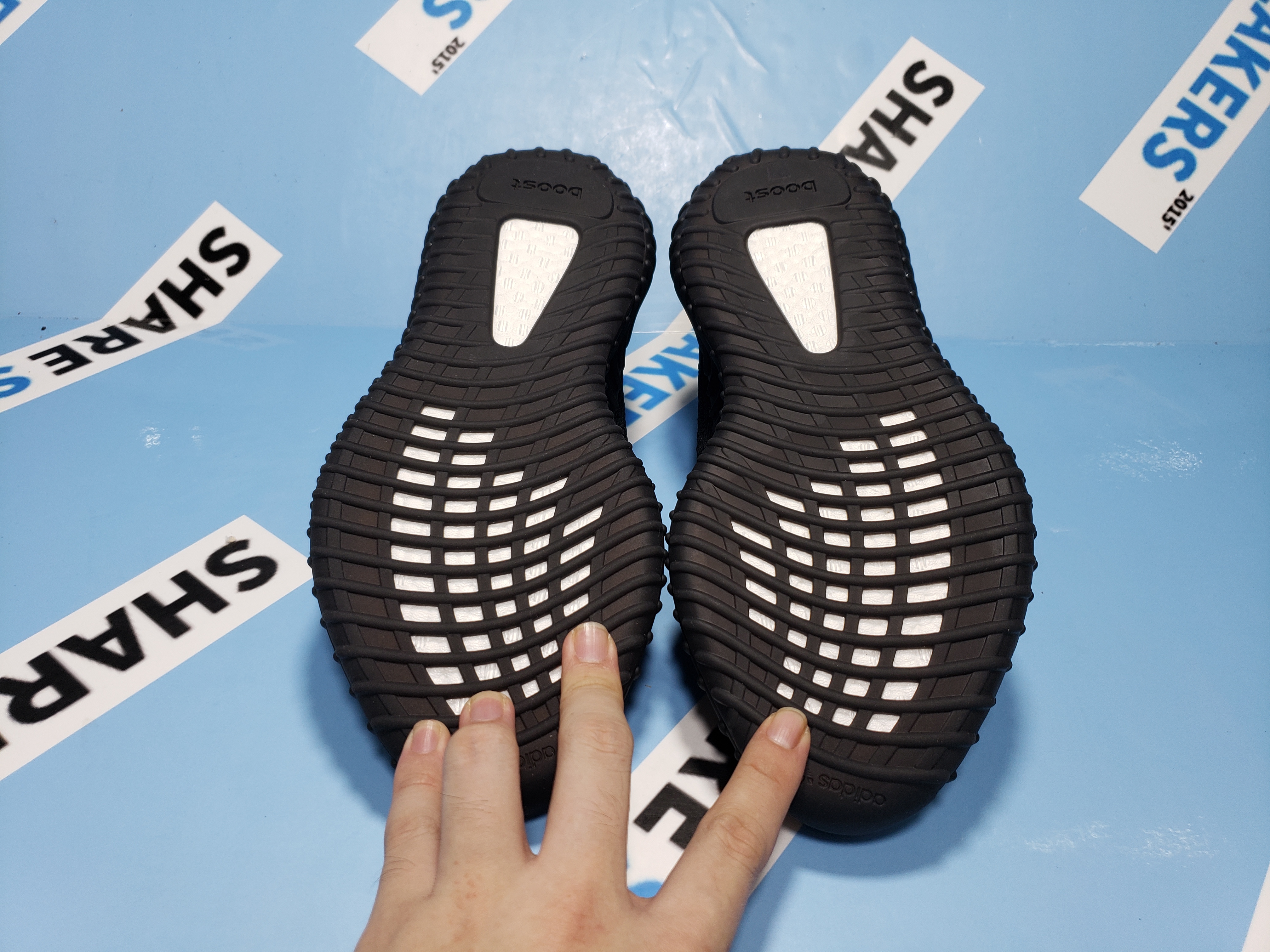 POP Yeezy Boost 350 V2 Black Red , CP9652