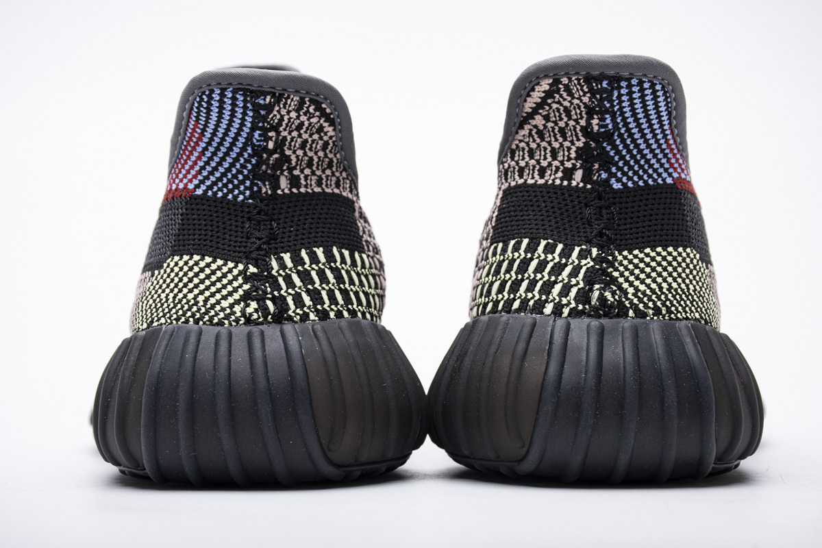 BootsMasterLin Yeezy Boost 350 V2 Yecheil (Non-Reflective) , FW5190 the best replica sneaker 