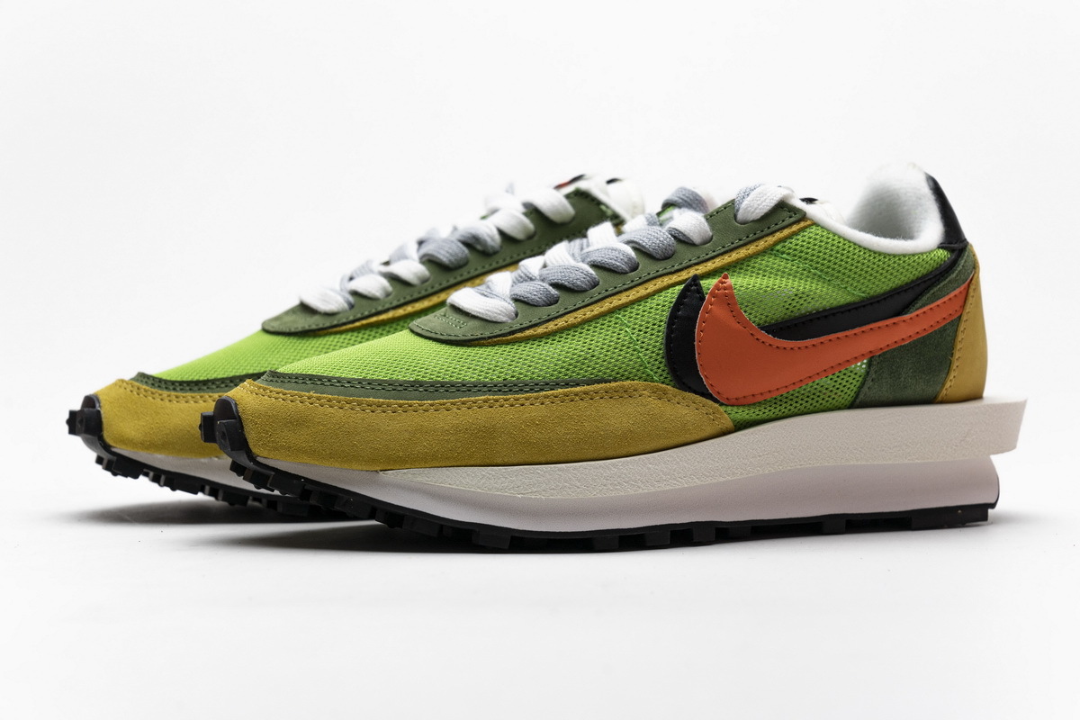  BootsMasterLin LD Waffle Sacai Green Multi, BV0073-300 the best replica sneaker 