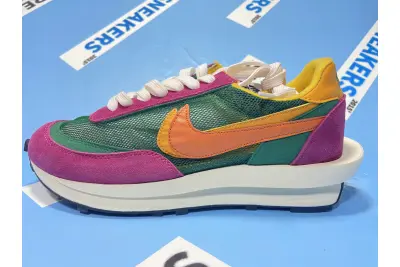 POP   LD Waffle sacai Pine Green, BV0073-301 01