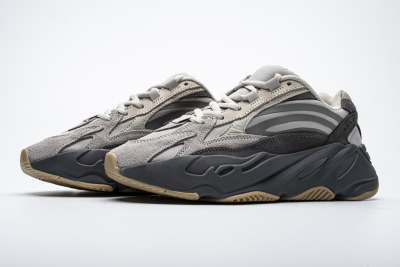 POP  Yeezy Boost 700 V2 Tephra, FU7914 01