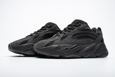 POP  Yeezy Boost 700 V2 Vanta, FU6684 01