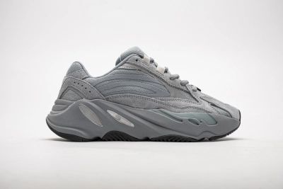 POP  Yeezy Boost 700 V2 Hospital Blue, FV8424 02