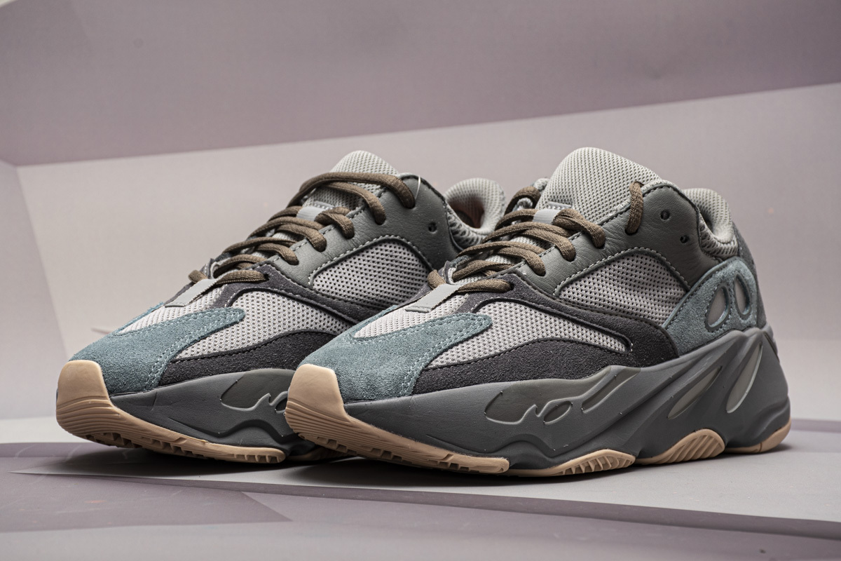 BootsMasterLin Yeezy Boost 700 Teal Blue,  FW2499 the best replica sneaker 