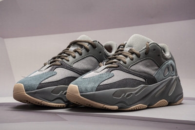POP  Yeezy Boost 700 Teal Blue,  FW2499 01