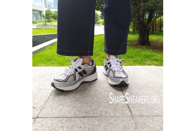 POP  New Balance 1906R White Metallic Gold, M1906RA 02