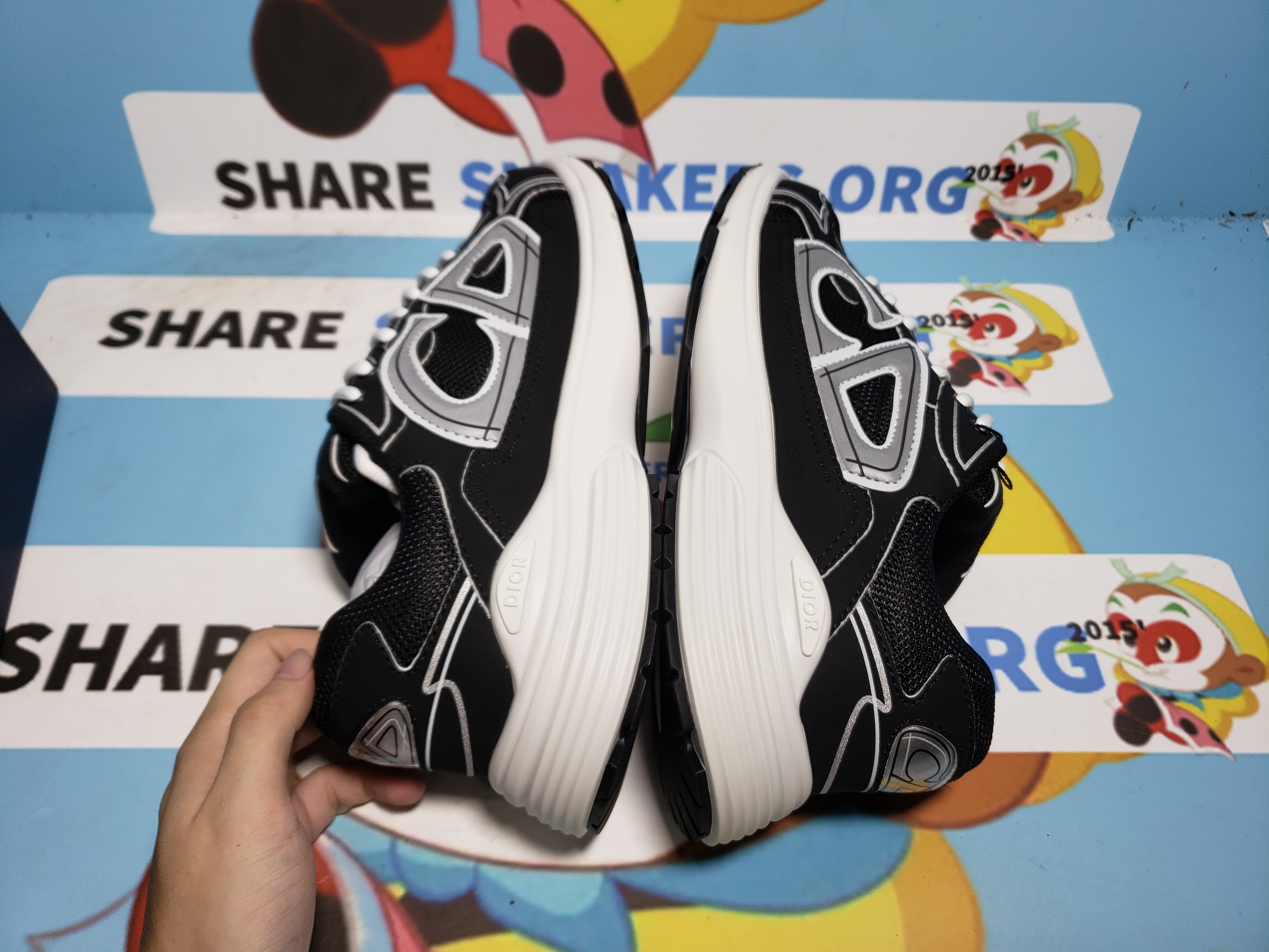 PKGoden Dior B30 Light Grey Sneakers Black Coffee Color 3SN279ZND-H969