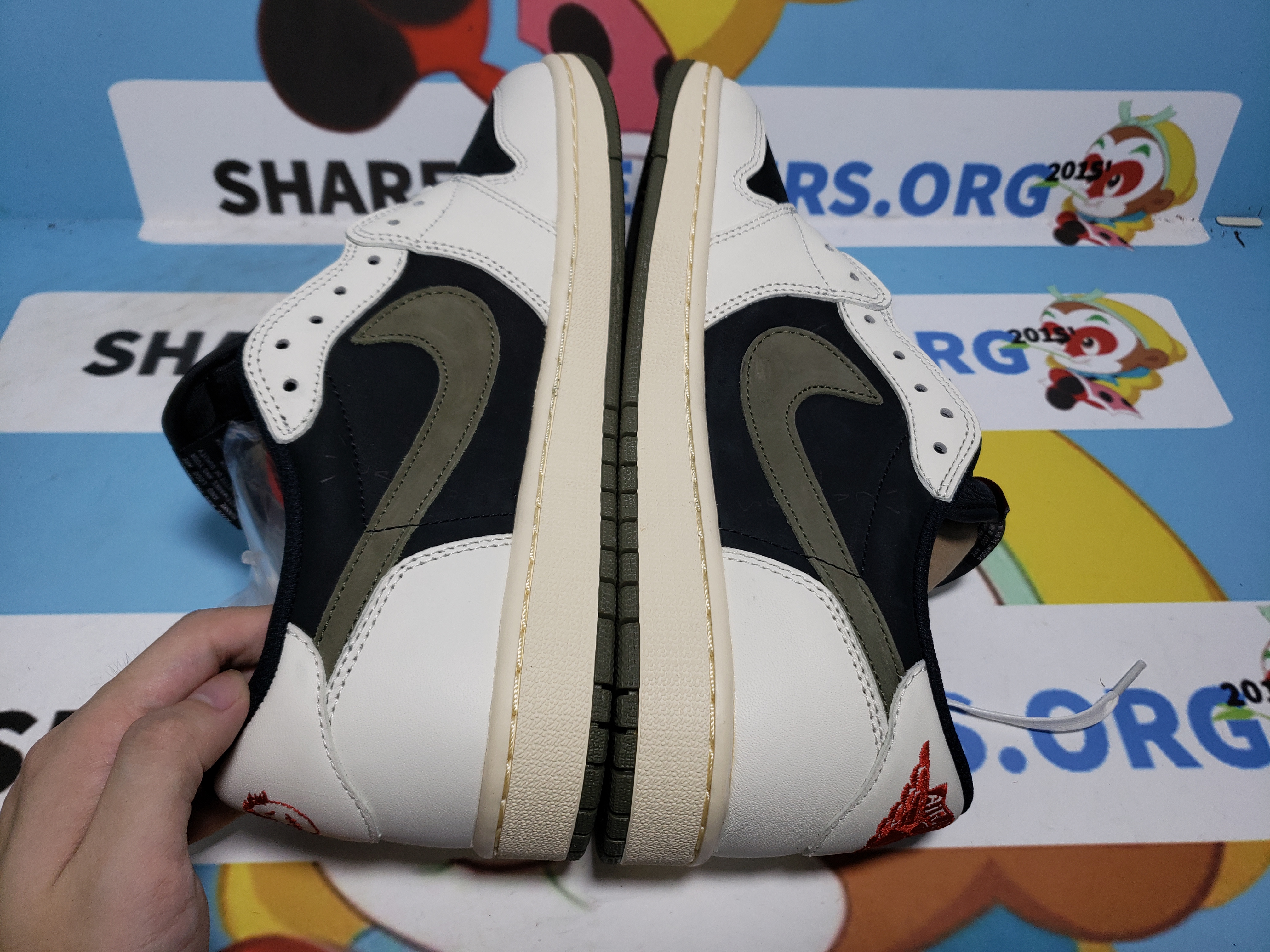 PKGoden  Travis Scott x Air Jordan 1 Low OG Olive, DZ4137-106