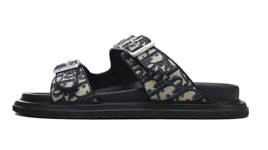 POP  Dior Aqua Beige