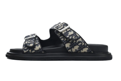 POP  Dior Aqua Beige 01