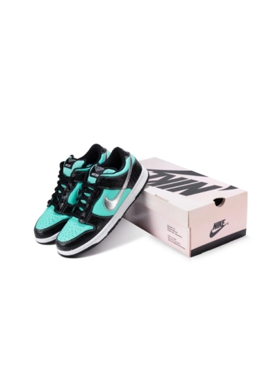 POP SB Dunk Low Pro ‘Diamond Supply Co. Tiffany, 304292-402 02