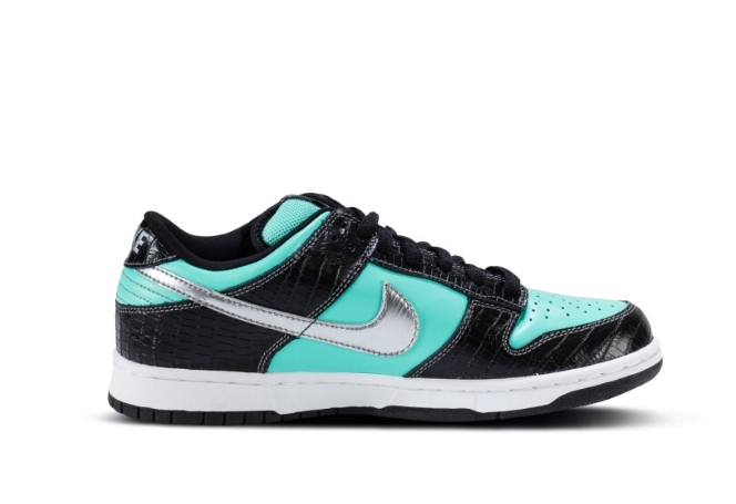 SB Dunk Low Pro ‘Diamond Supply Co. Tiffany Replica, 304292-402