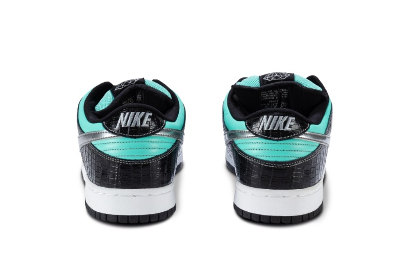 SB Dunk Low Pro ‘Diamond Supply Co. Tiffany Replica, 304292-402