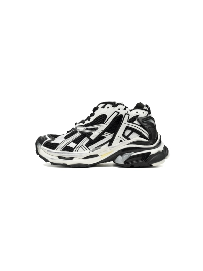 PKGoden Balenciaga Runner Black White 01