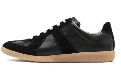 PKGoden  Maison Margiela GAT Black/Gum 01