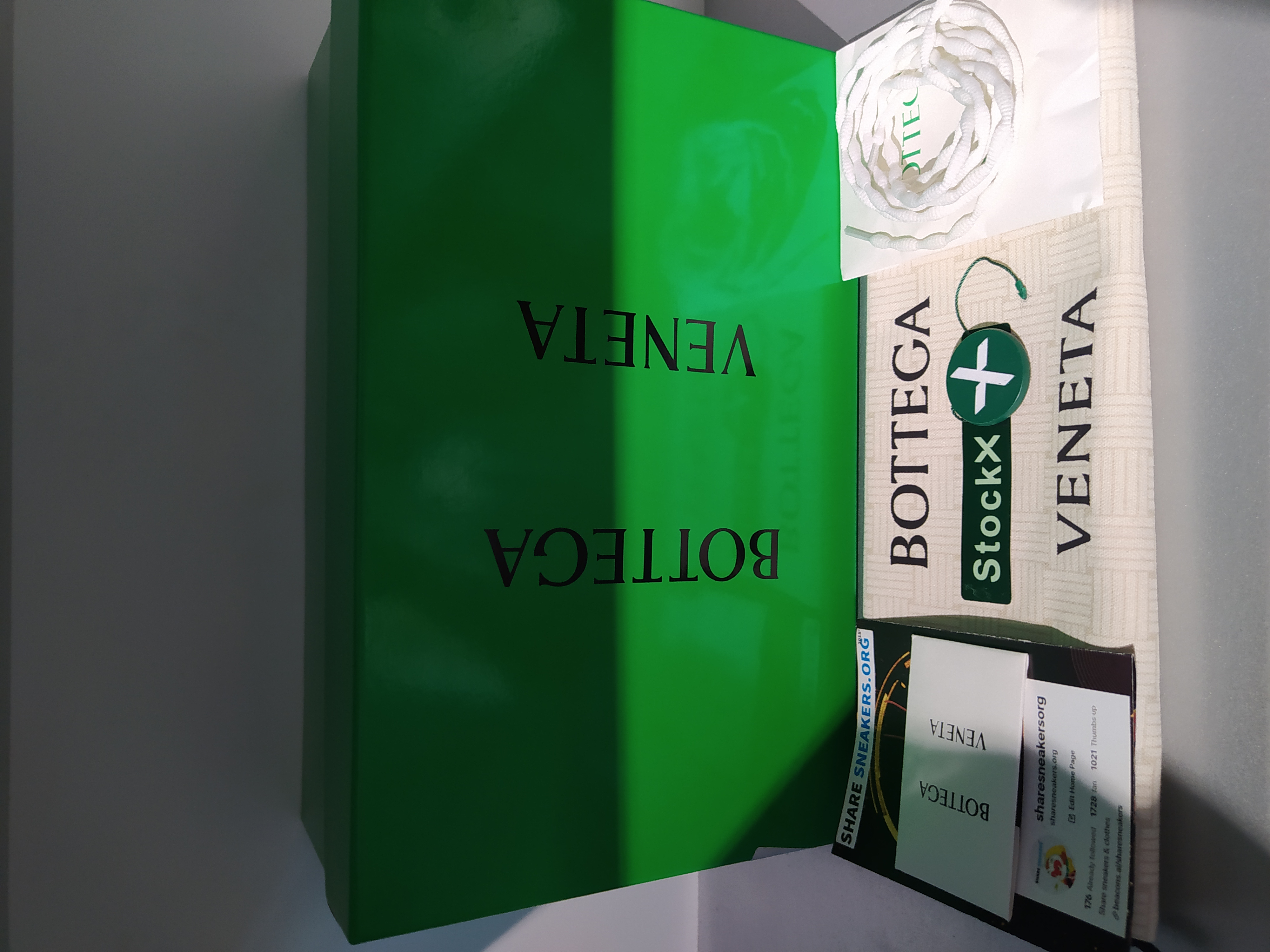 PKGoden Bottega Veneta Orbit Golden