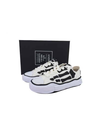 PKGoden Maison Mihara Yasuhiro MMY Black And White Bones, NO.729 02