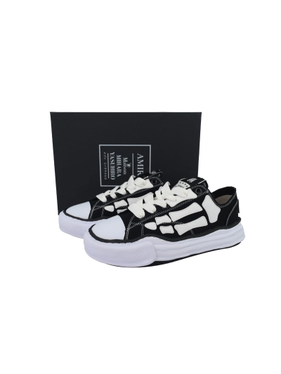 PKGoden Maison Mihara Yasuhiro MMY White And Black Bones, NO.728 02