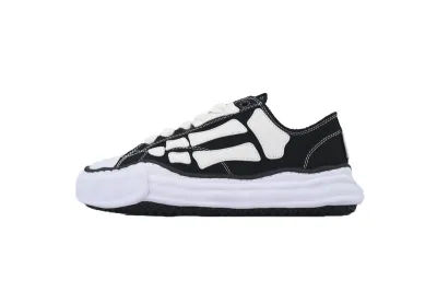 PKGoden Maison Mihara Yasuhiro MMY White And Black Bones, NO.728 01