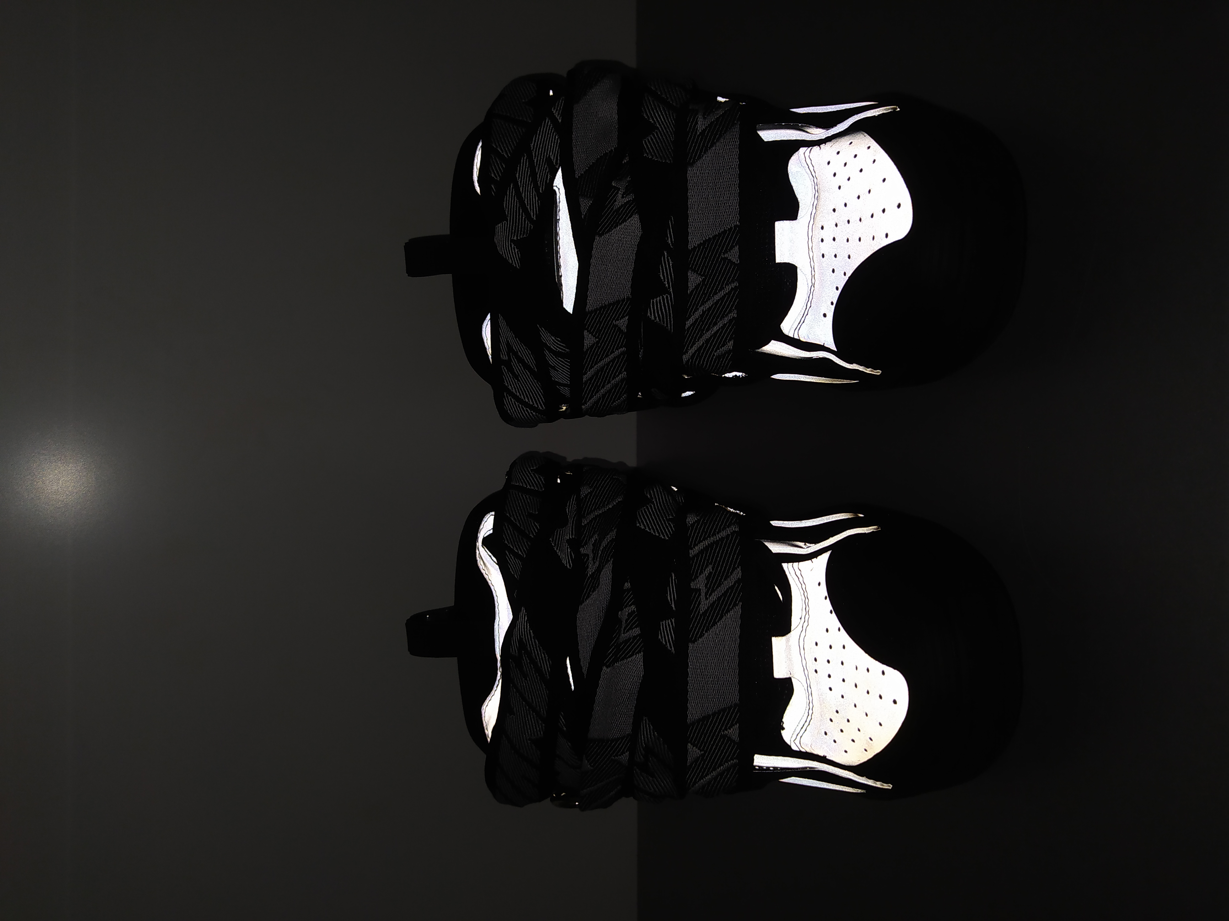 PKGoden LANVIN White Black