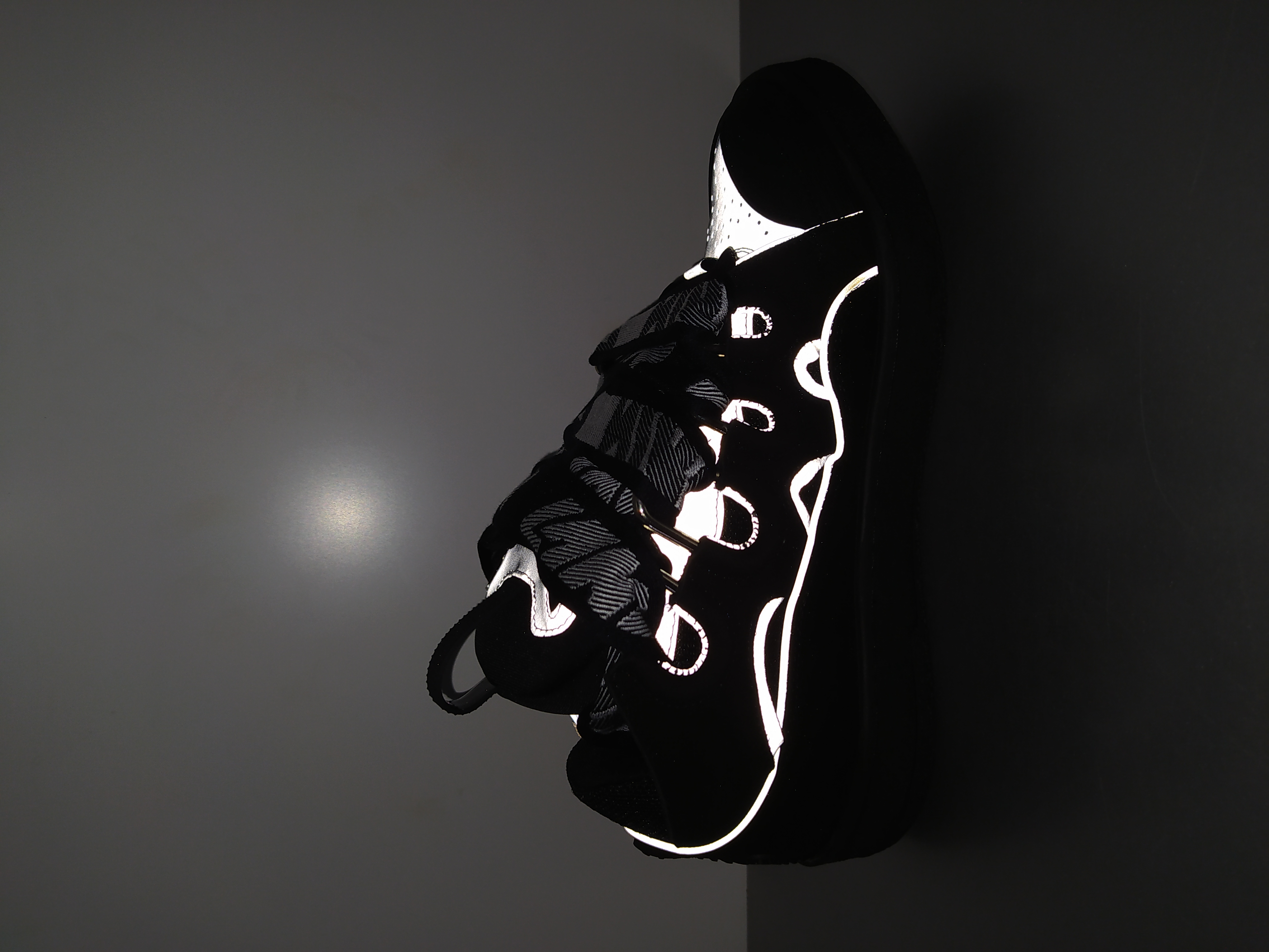 PKGoden LANVIN White Black