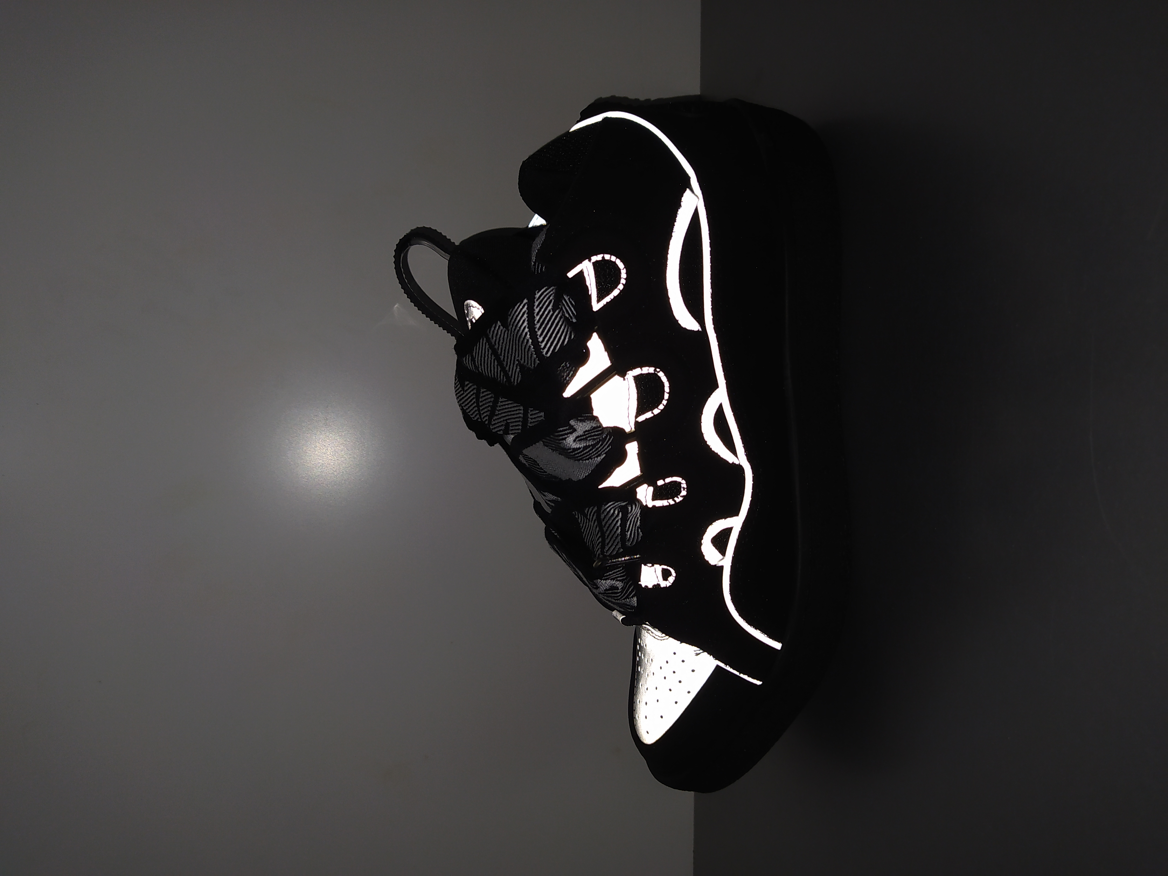 PKGoden LANVIN White Black