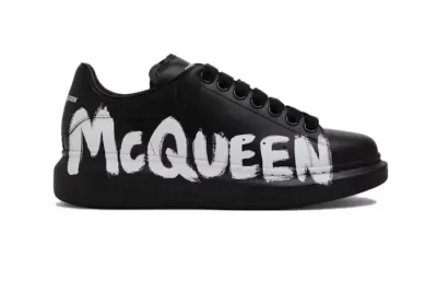 PKGoden Alexander McQueen Sneaker Black White 01