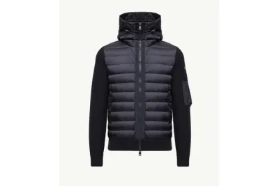 Moncler Down Jacket - Padded Zip-Up Cardigan Navy Blue 01