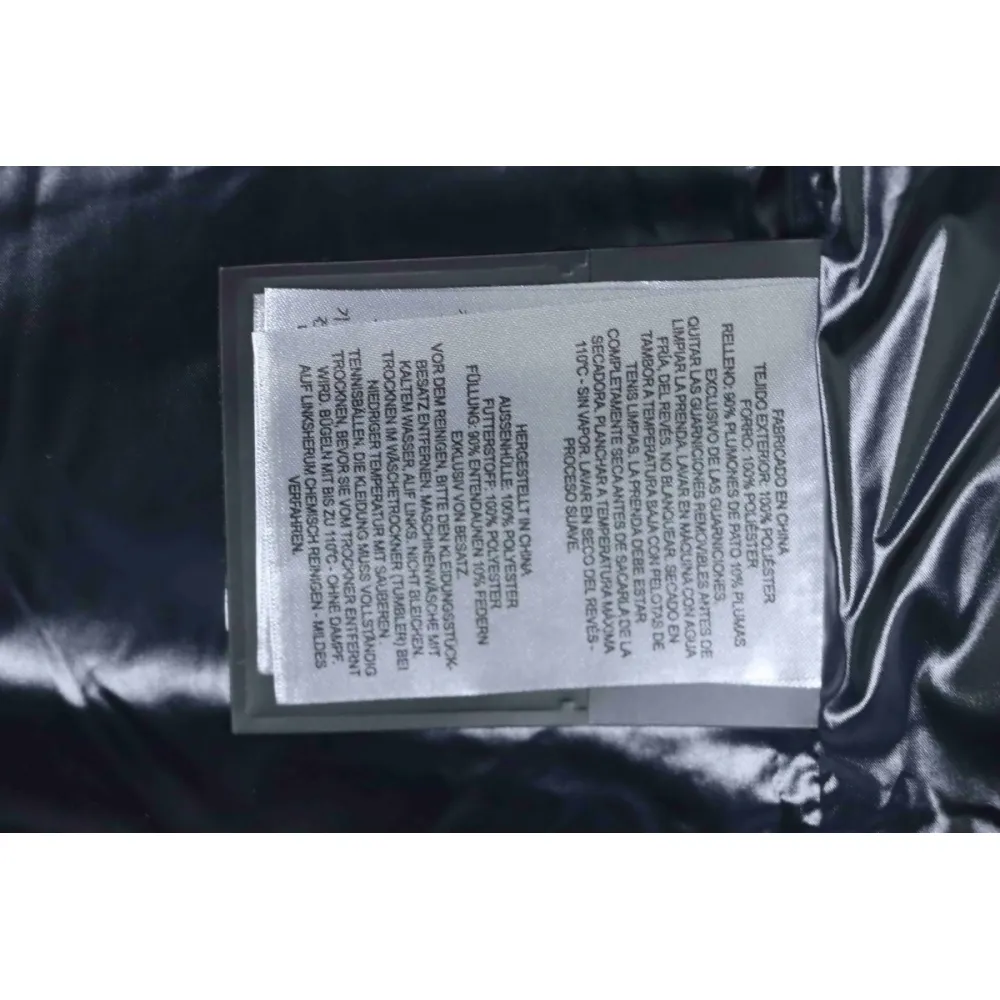 Moose knuckless Glossy down vest Black / White