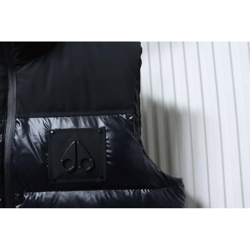Moose knuckless Glossy down vest Black / White