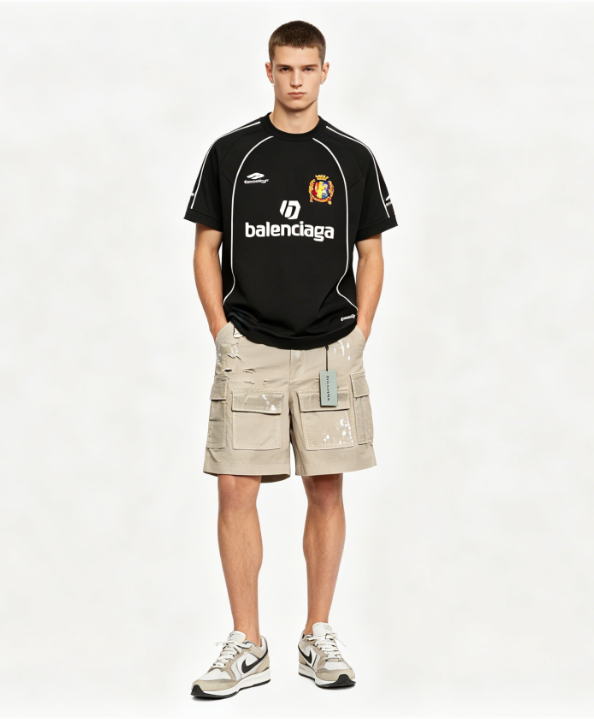 Balenciaga joint Manchester United football embroidered T-Shirts Black+Balenciaga24ss heavy hand-painted dirty plaid fabric pocket denim shorts Jeans
