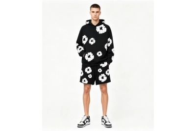 Denim Tears hoodie black+Denim Tears The Cotton Wreath High Street Shorts Sport Shorts black pants Short Pants 01