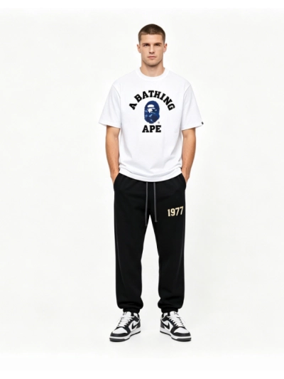 Bape T-Shirt 145+Essentials Relaxed Sweatpant ckt216 01