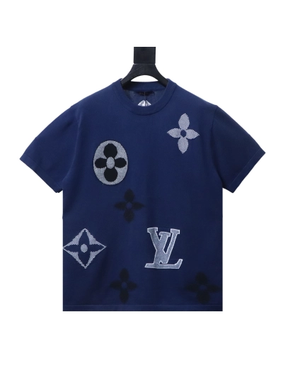 Louis Vuitton 26SS four-leaf clover letter embroidery short-sleeved sweater 01