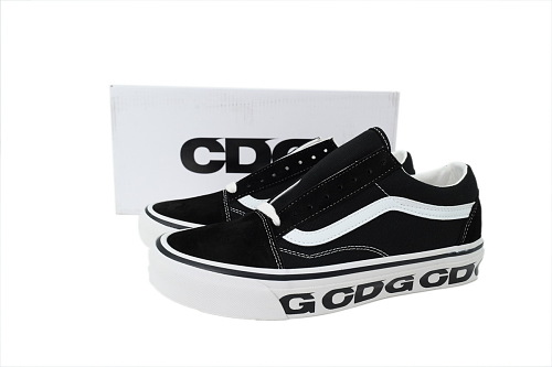 POP Comme des Garçons x Vans OG Old Skool LX Sidewall VN0A4P3X60E