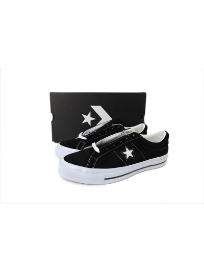 Converse One Star Low Black Suede 158369C 02