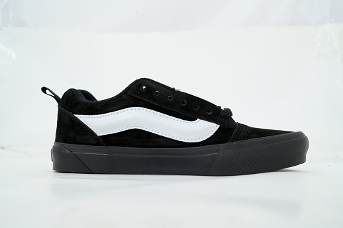 POP Vans Knu-Skool Black VN0009QCBMA