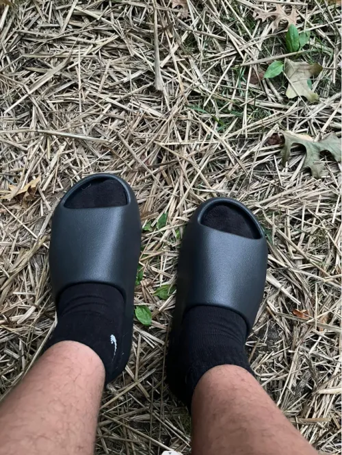 POP  adidas Yeezy Slide Onyx, HQ6448 review CHRISTOPHER