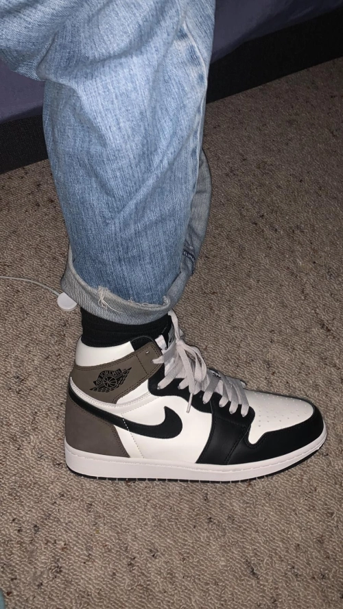 PKGoden  Jordan 1 Retro High Dark Mocha , 555088-105 review 